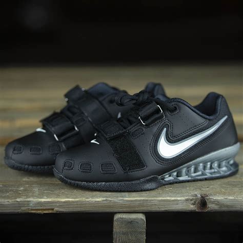 nike romaleo 2